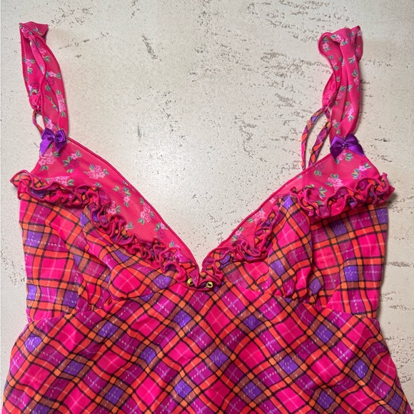 Vintage Victoria’s Secret Y2K Plaid and Floral Babydoll - Picture 4 of 7